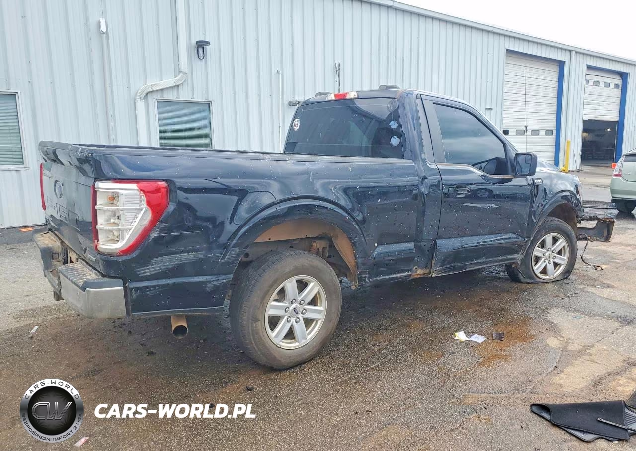 2023 Ford F150 VIN:1FTMF1CP3PKE73209 - 3