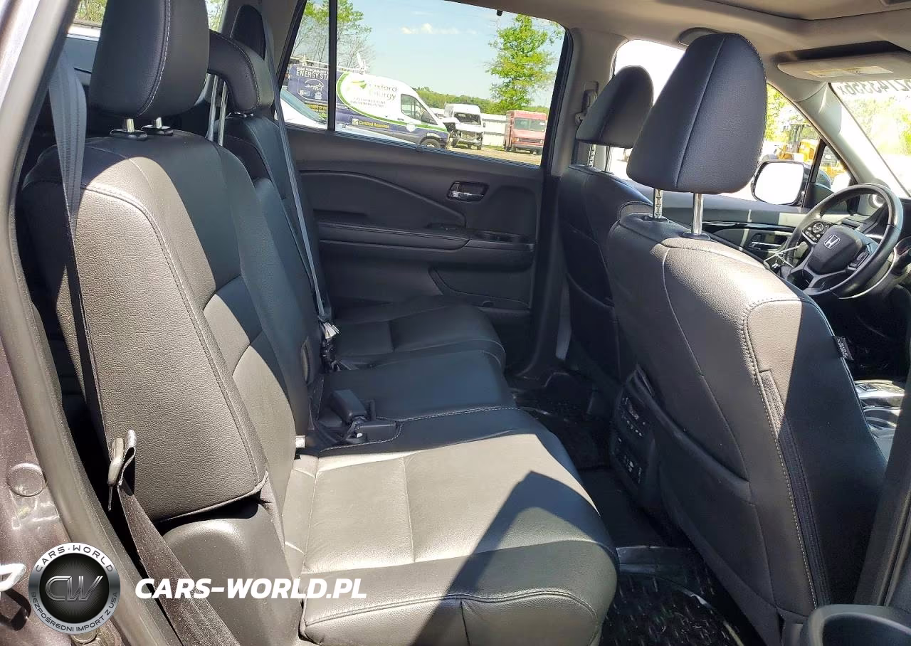 2021 Honda Pilot Touring VIN:5FNYF6H90MB059404 - 11