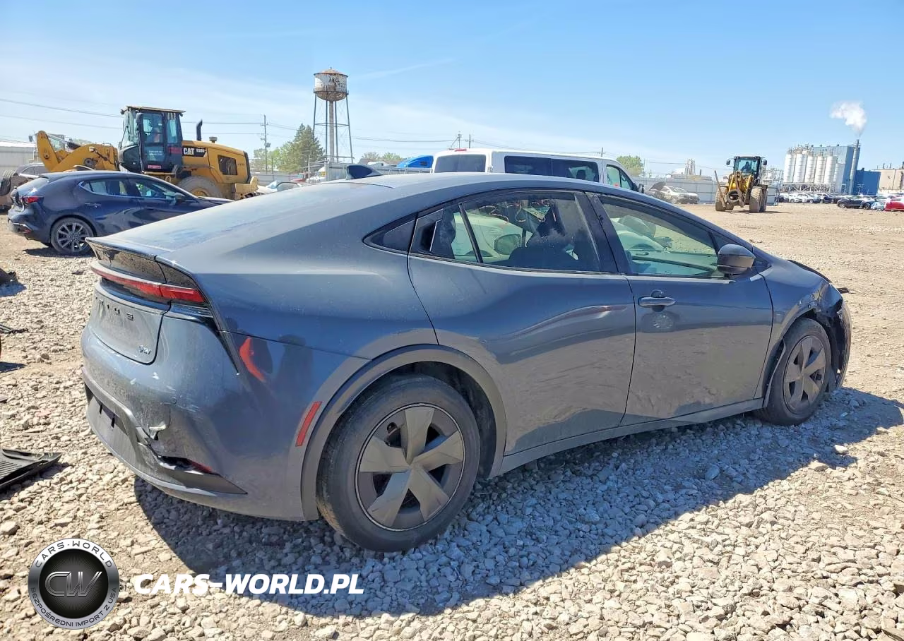 2023 Toyota Prius Le VIN:JTDACAAU1P3010452 - 3