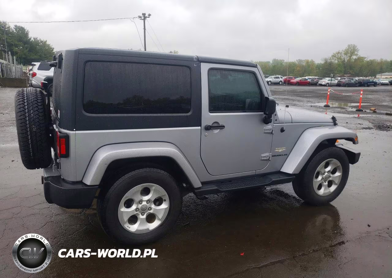 2014 Jeep Wrangler Sahara VIN:1C4GJWBG4EL326589 - 3