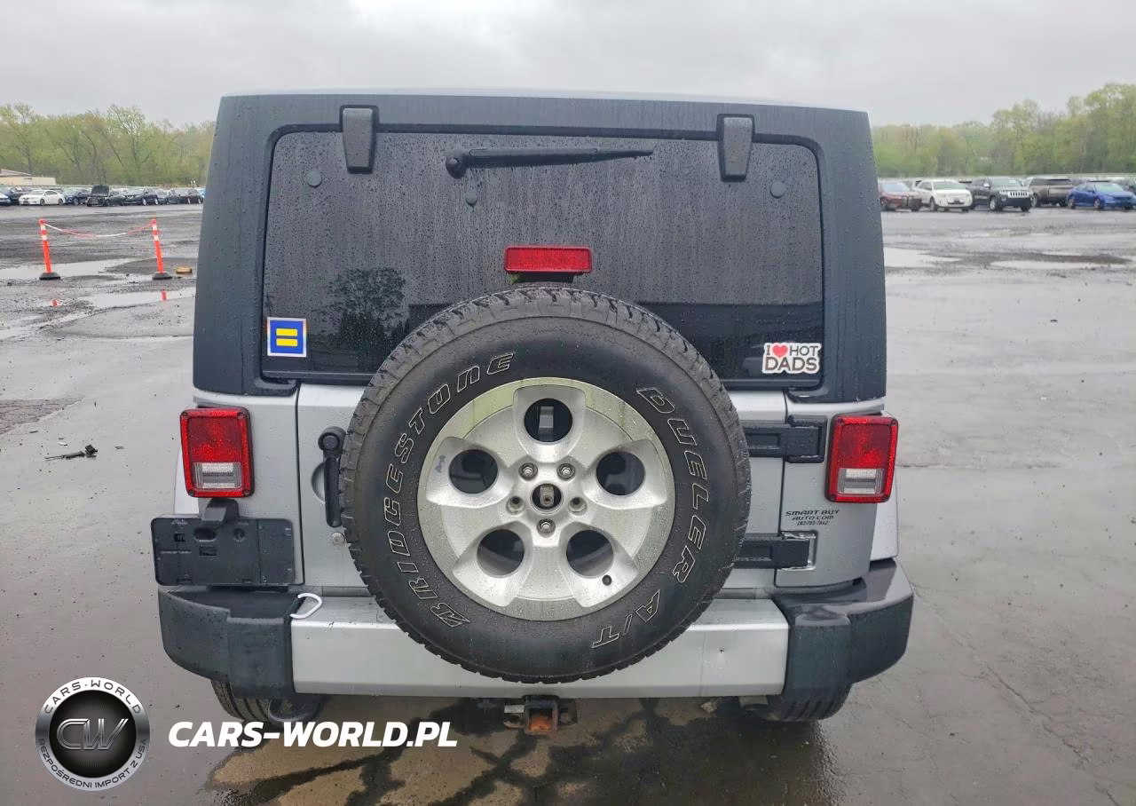 2014 Jeep Wrangler Sahara VIN:1C4GJWBG4EL326589 - 6