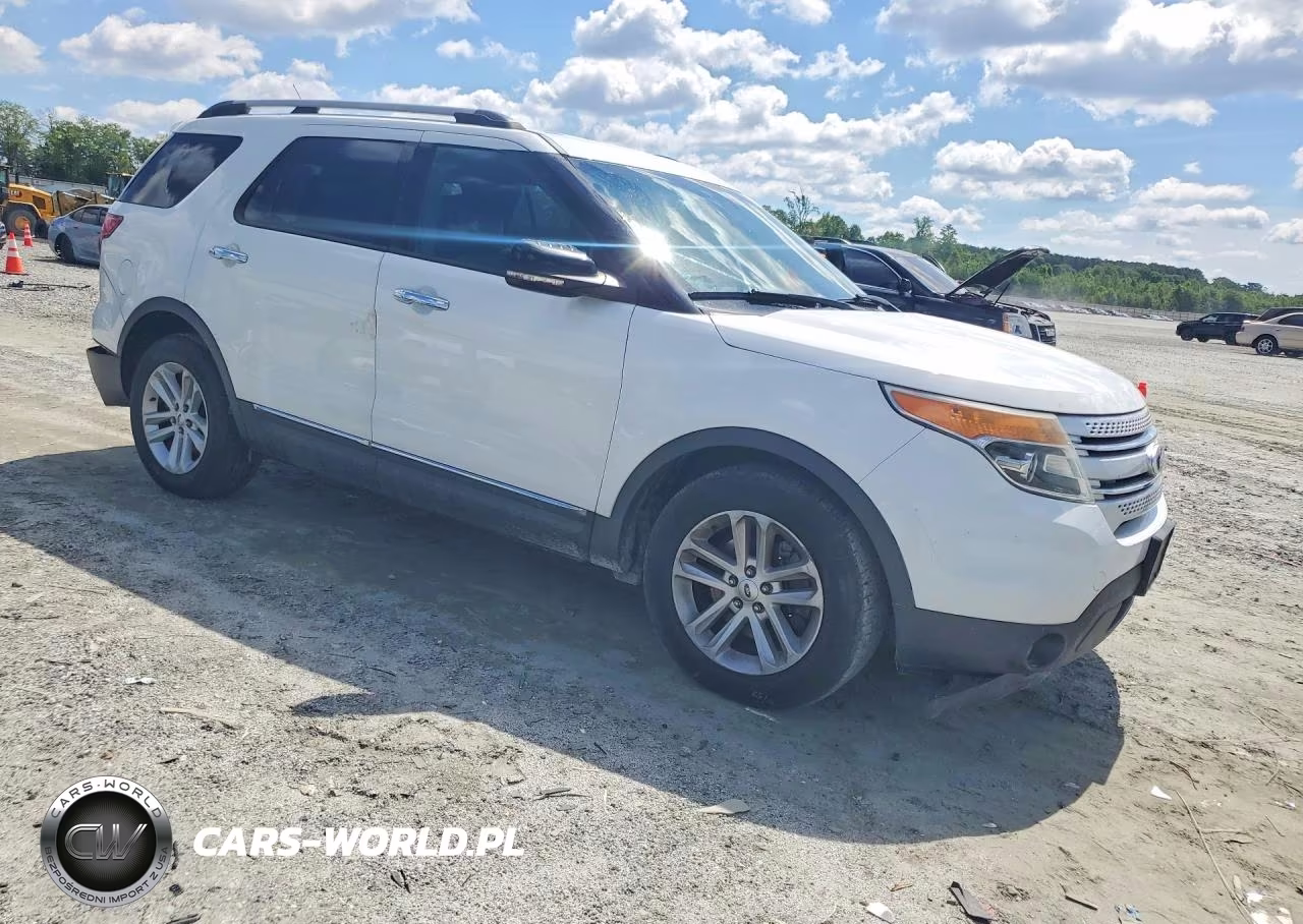 2014 Ford Explorer Xlt VIN:1FM5K7D89EGA04566 - 4