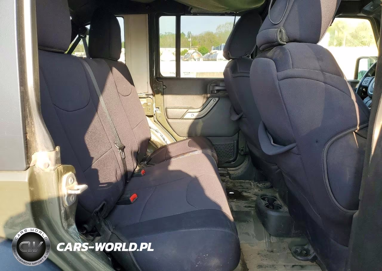 2016 Jeep Wrangler Unlimited Sport VIN:1C4BJWDG1GL148196 - 11