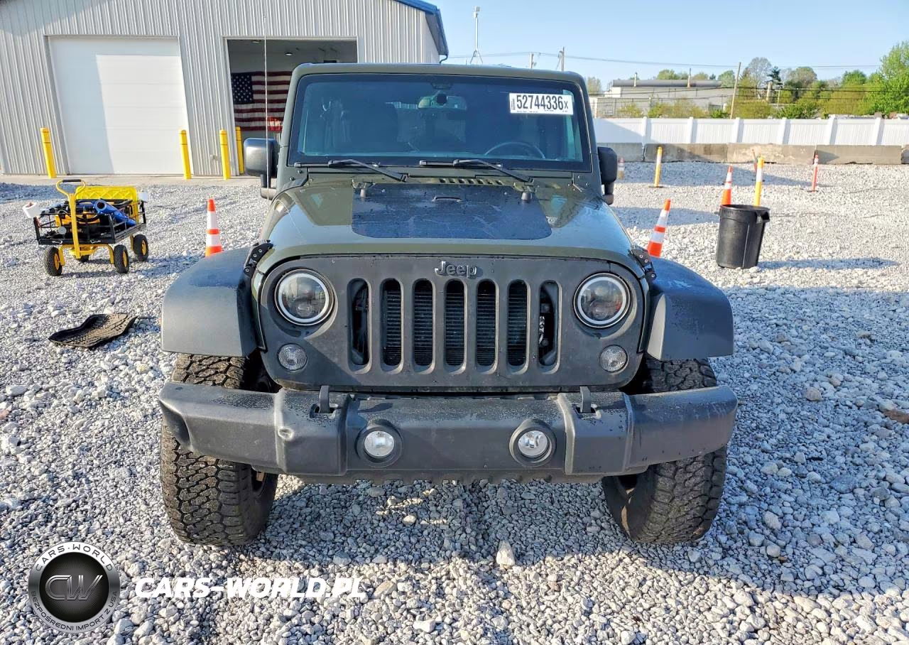 2016 Jeep Wrangler Unlimited Sport VIN:1C4BJWDG1GL148196 - 5
