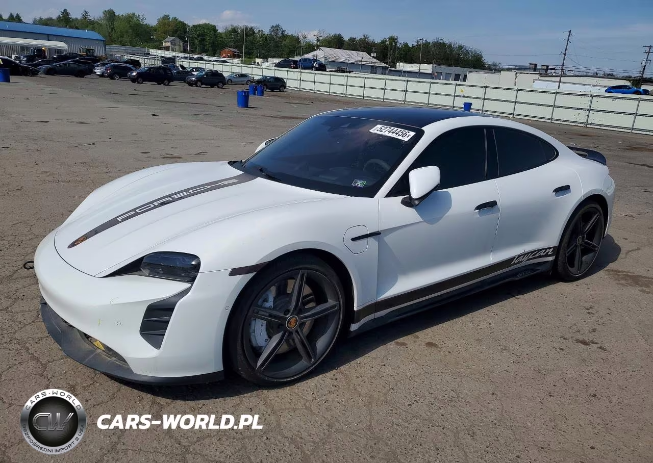 2023 Porsche Taycan Gts