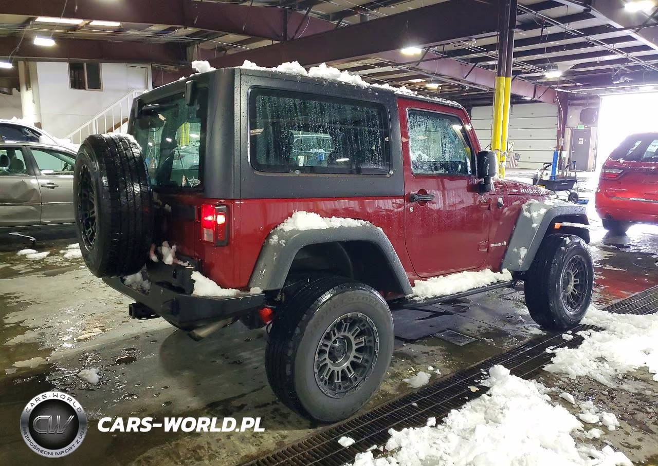 2012 Jeep Wrangler Rubicon VIN:1C4HJWCG3CL246734 - 3