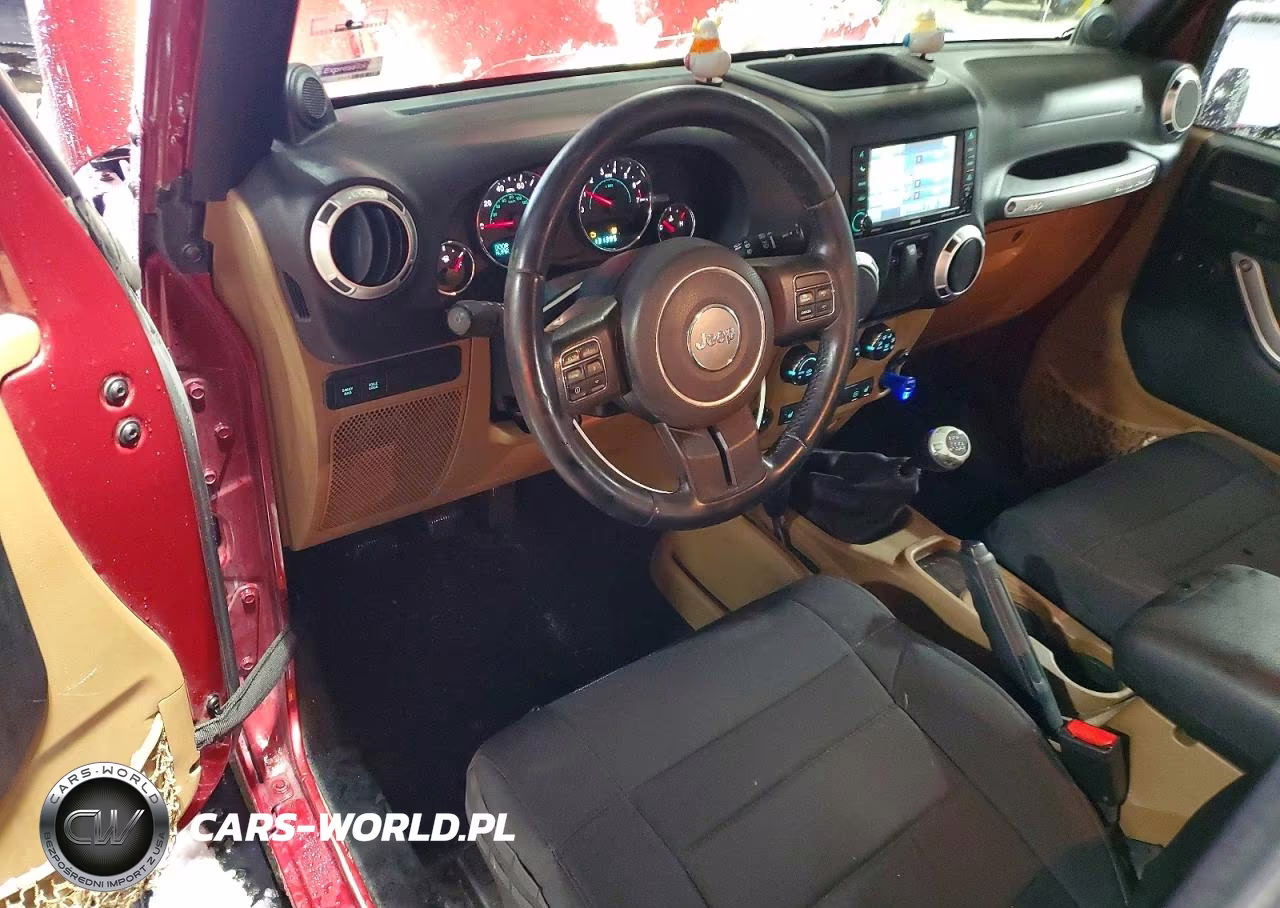 2012 Jeep Wrangler Rubicon VIN:1C4HJWCG3CL246734 - 8