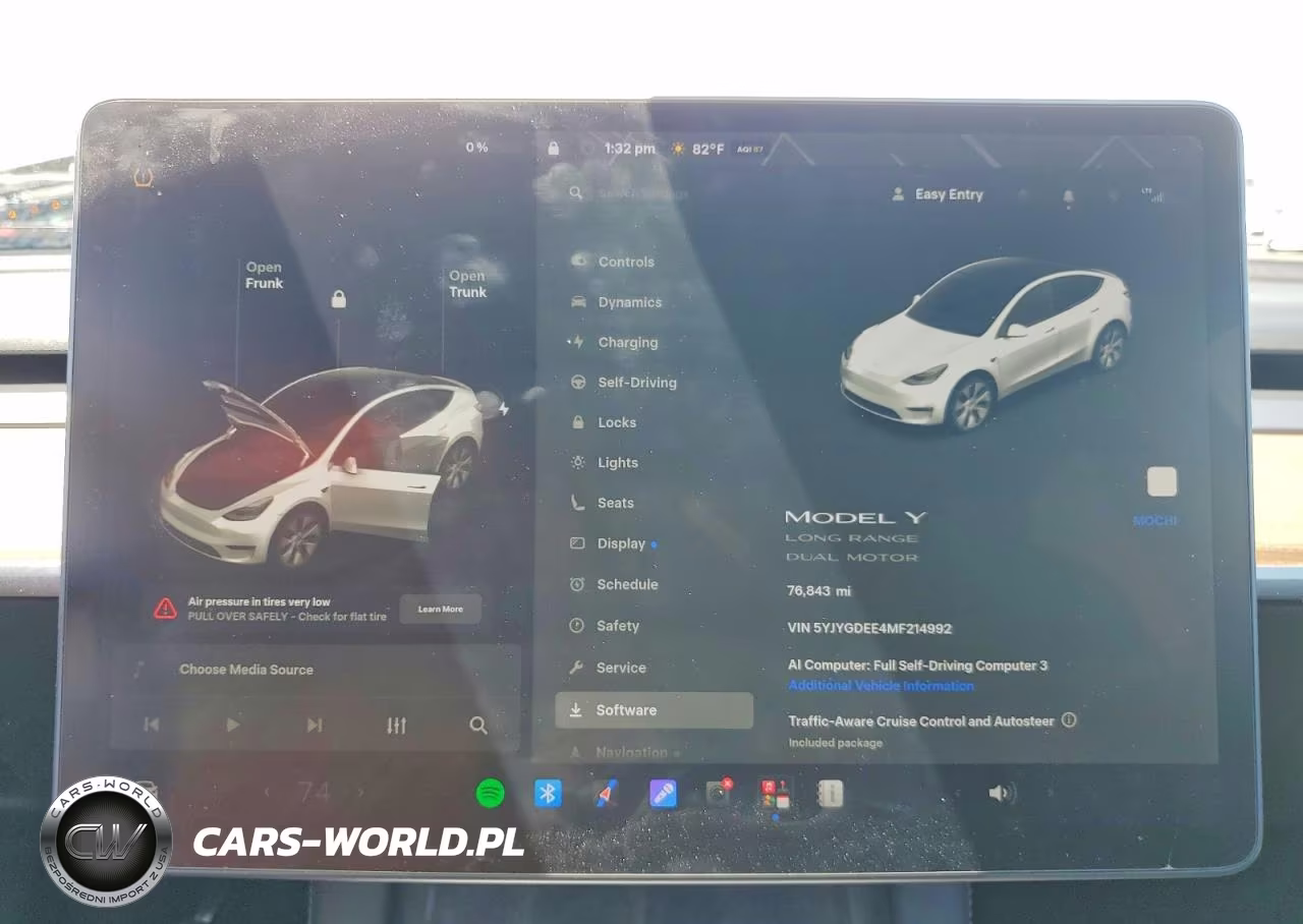 2021 Tesla Model Y VIN:5YJYGDEE4MF214992 - 9