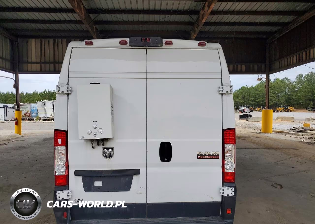 RAM PROMASTER VIN:3C6LRVDG9ME561678 - 6