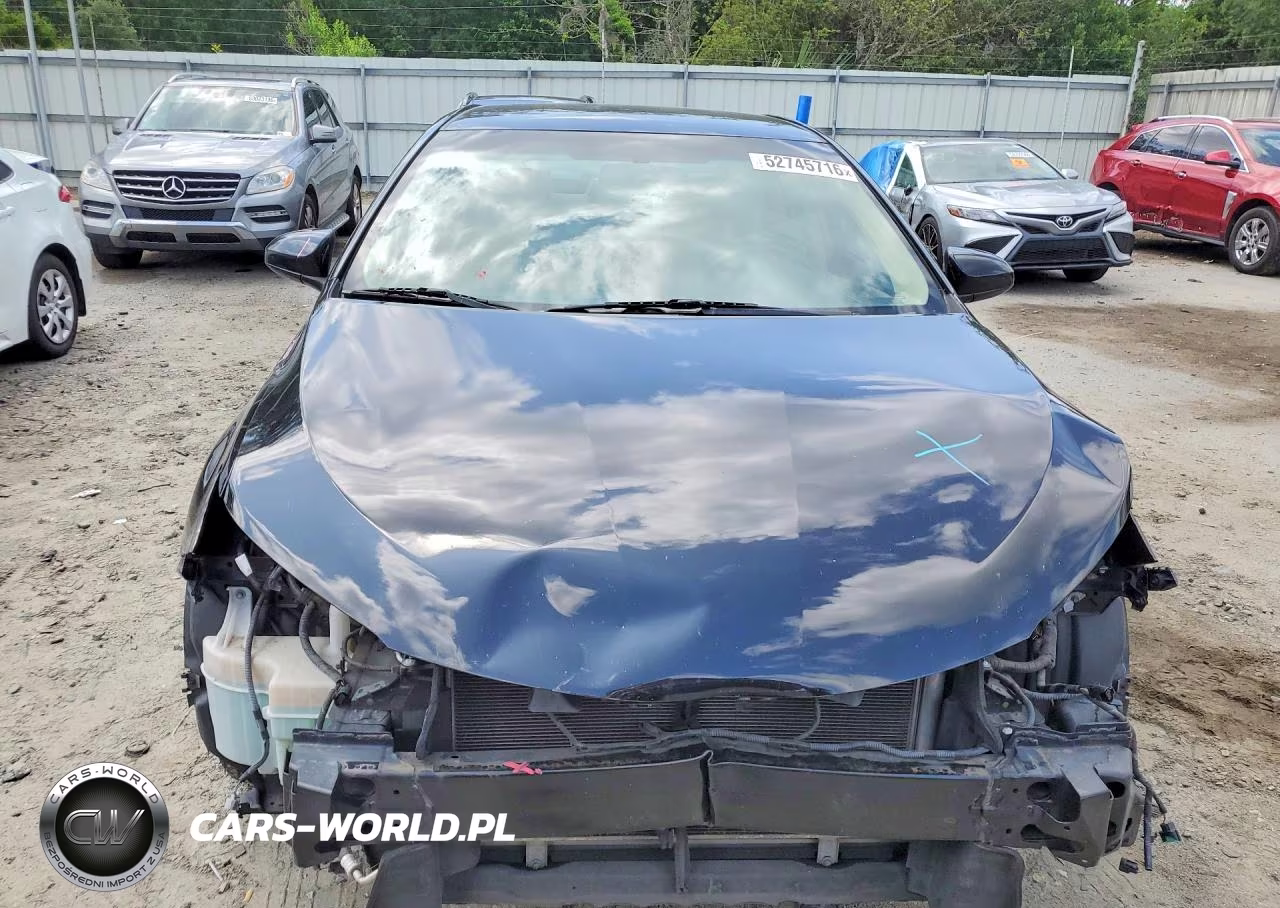 2016 Toyota Camry Le VIN:4T1BF1FK8GU145162 - 5