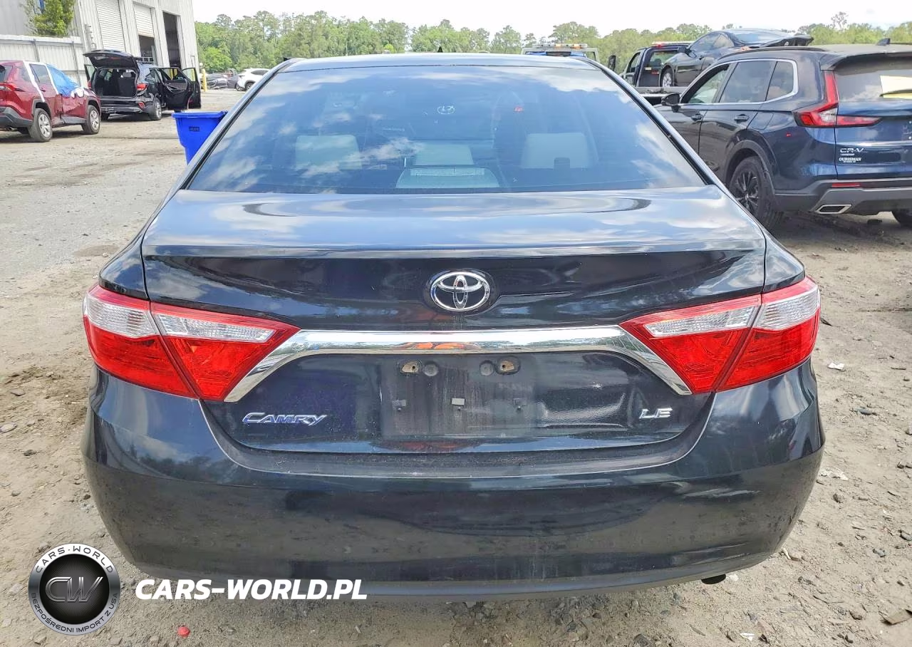 2016 Toyota Camry Le VIN:4T1BF1FK8GU145162 - 6