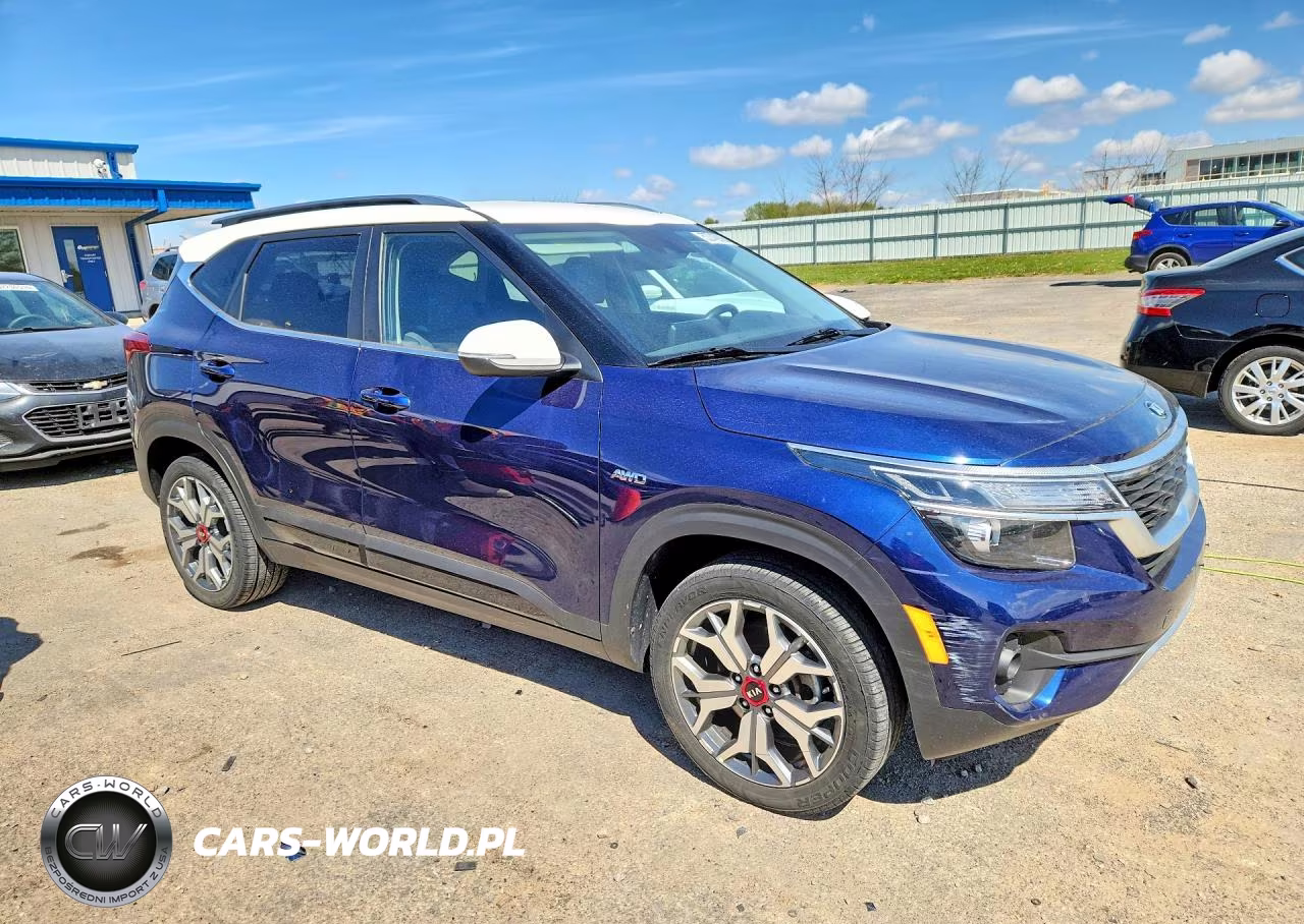 2021 Kia Seltos S VIN:KNDEUCA28M7131024 - 4