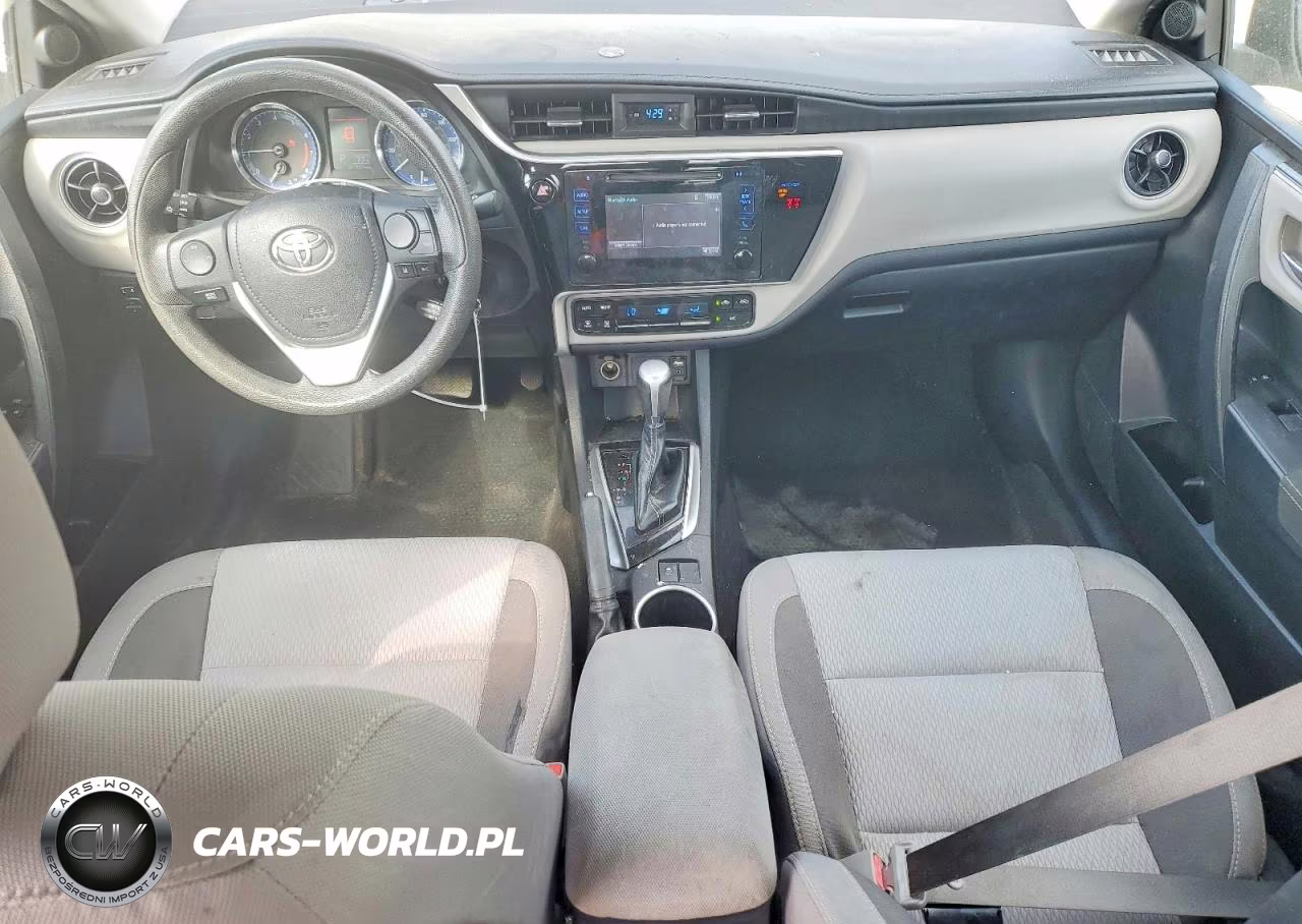 2019 Toyota Corolla Le VIN:2T1BURHE7KC137057 - 8