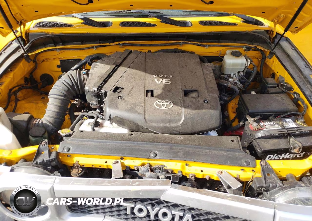 2008 Toyota Fj Cruiser Base VIN:JTEBU11F48K012590 - 11