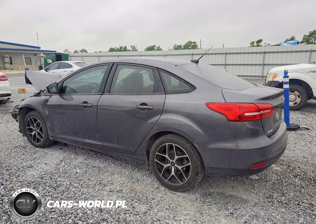 2017 Ford Focus Sel VIN:1FADP3H28HL244466 - 2