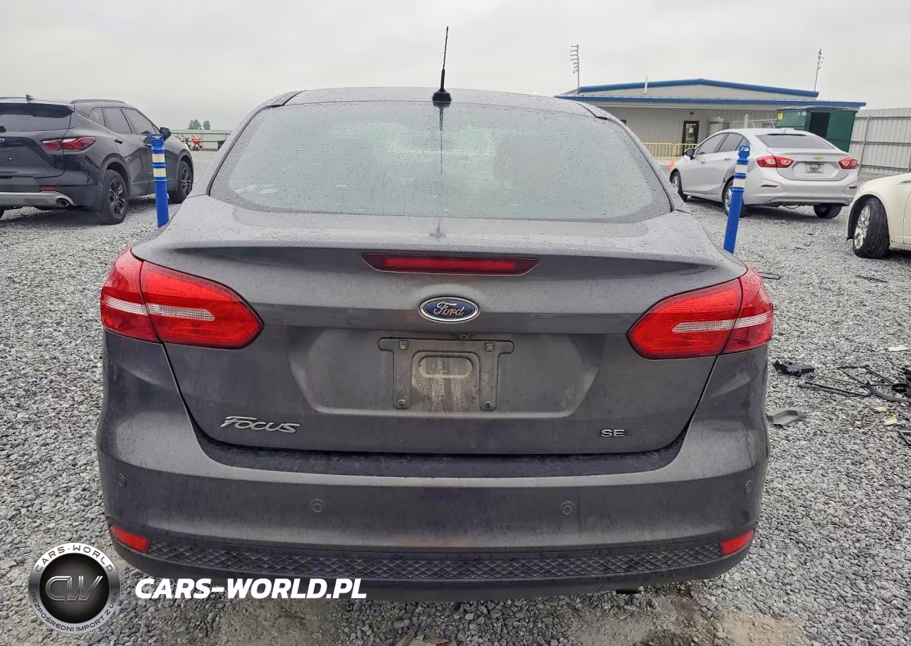 2017 Ford Focus Sel VIN:1FADP3H28HL244466 - 6