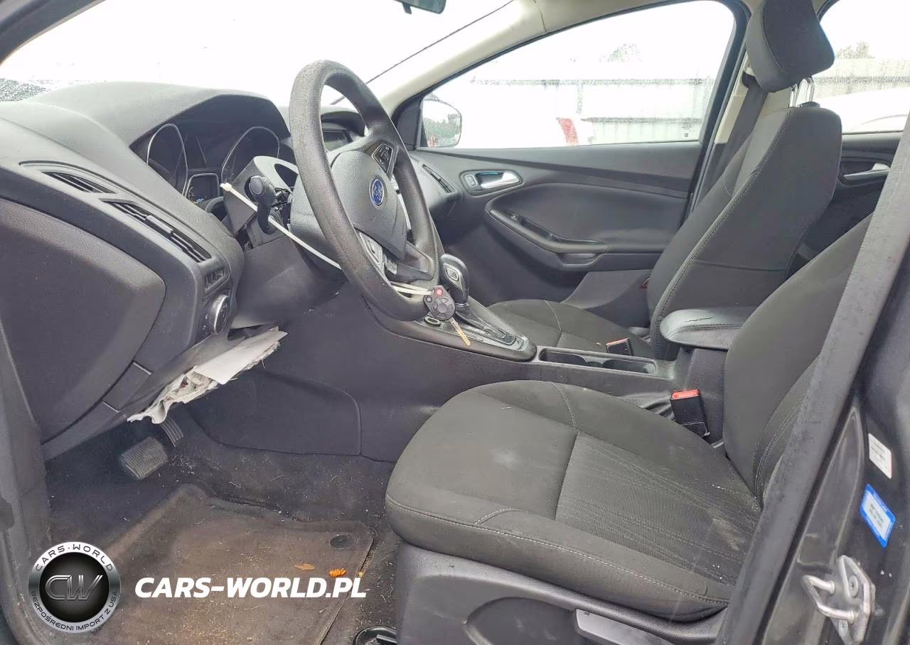 2017 Ford Focus Sel VIN:1FADP3H28HL244466 - 7