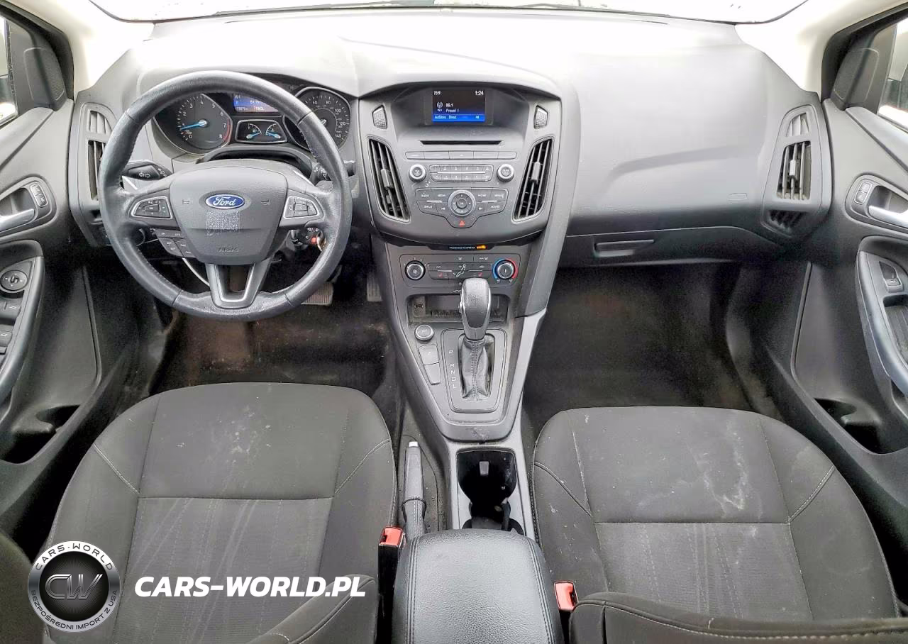 2017 Ford Focus Se VIN:1FADP3F24HL207627 - 8