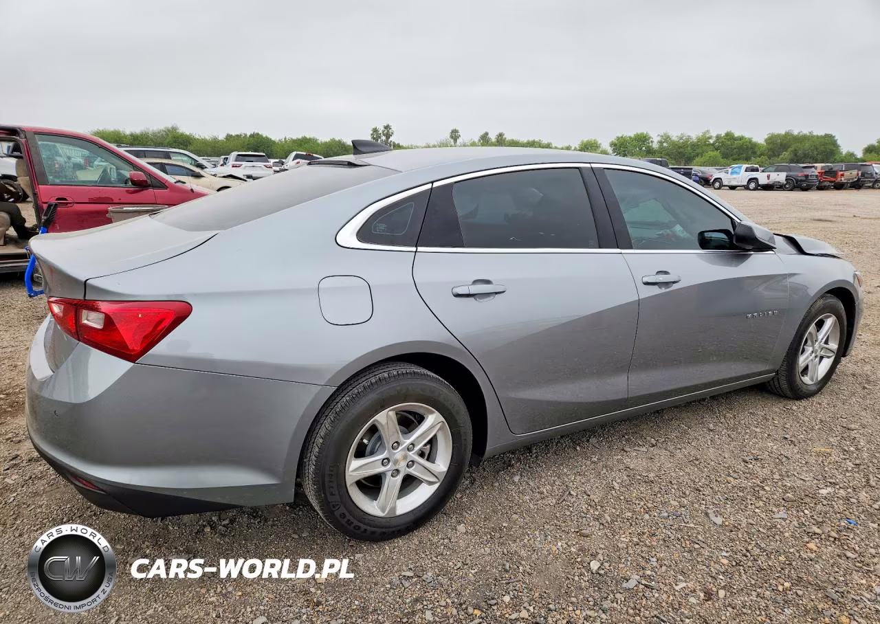 2025 Chevrolet Malibu Ls VIN:1G1ZB5ST2SF108926 - 3
