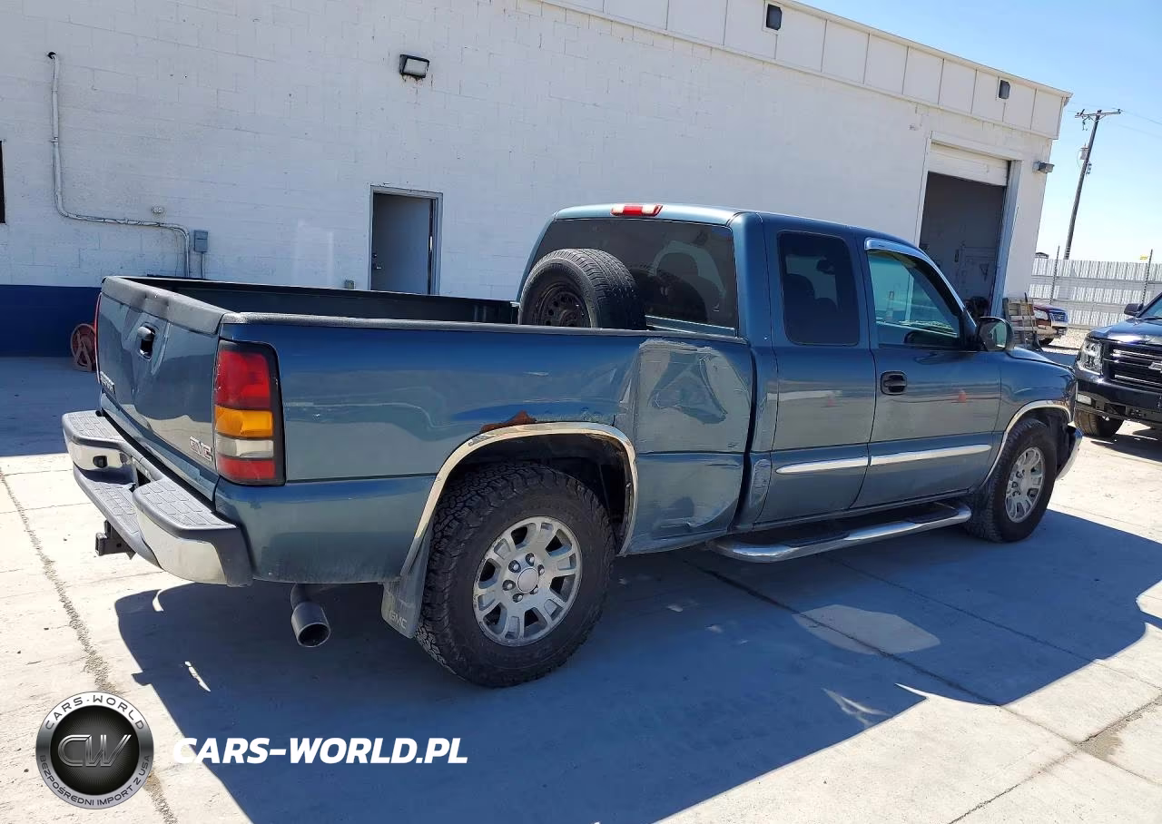 2007 GMC New Sierra C1500 Classic VIN:1GTEC19T97Z164045 - 3
