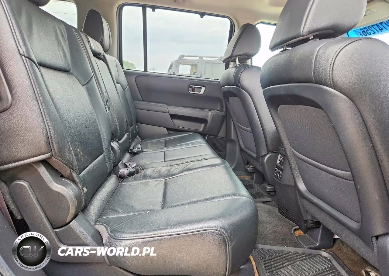 2013 Honda Pilot Touring VIN:5FNYF4H95DB042084 - 11