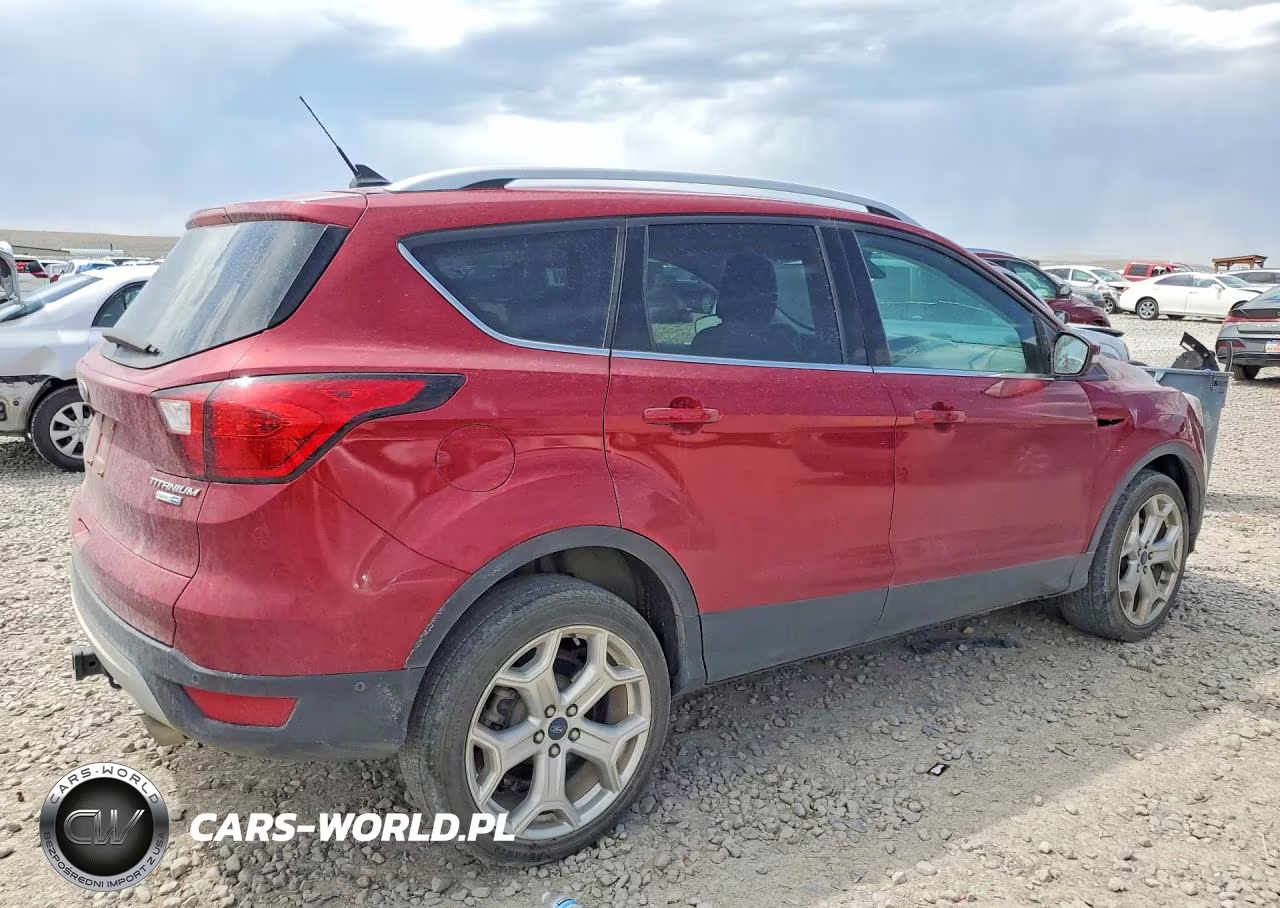2019 Ford Escape Titanium VIN:1FMCU9J91KUA05671 - 3