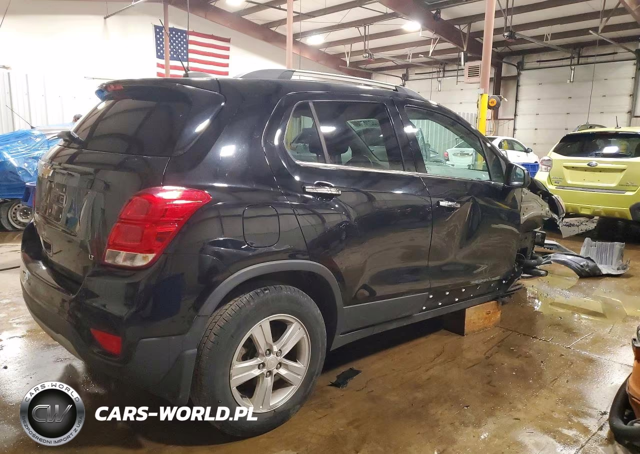 2020 Chevrolet Trax 1Lt VIN:3GNCJPSB5LL331530 - 3