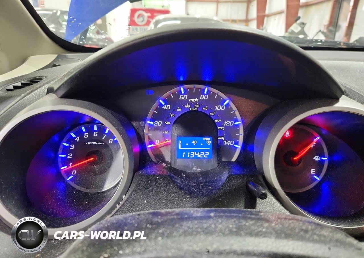 2013 Honda Fit VIN:JHMGE8H38DC017399 - 9