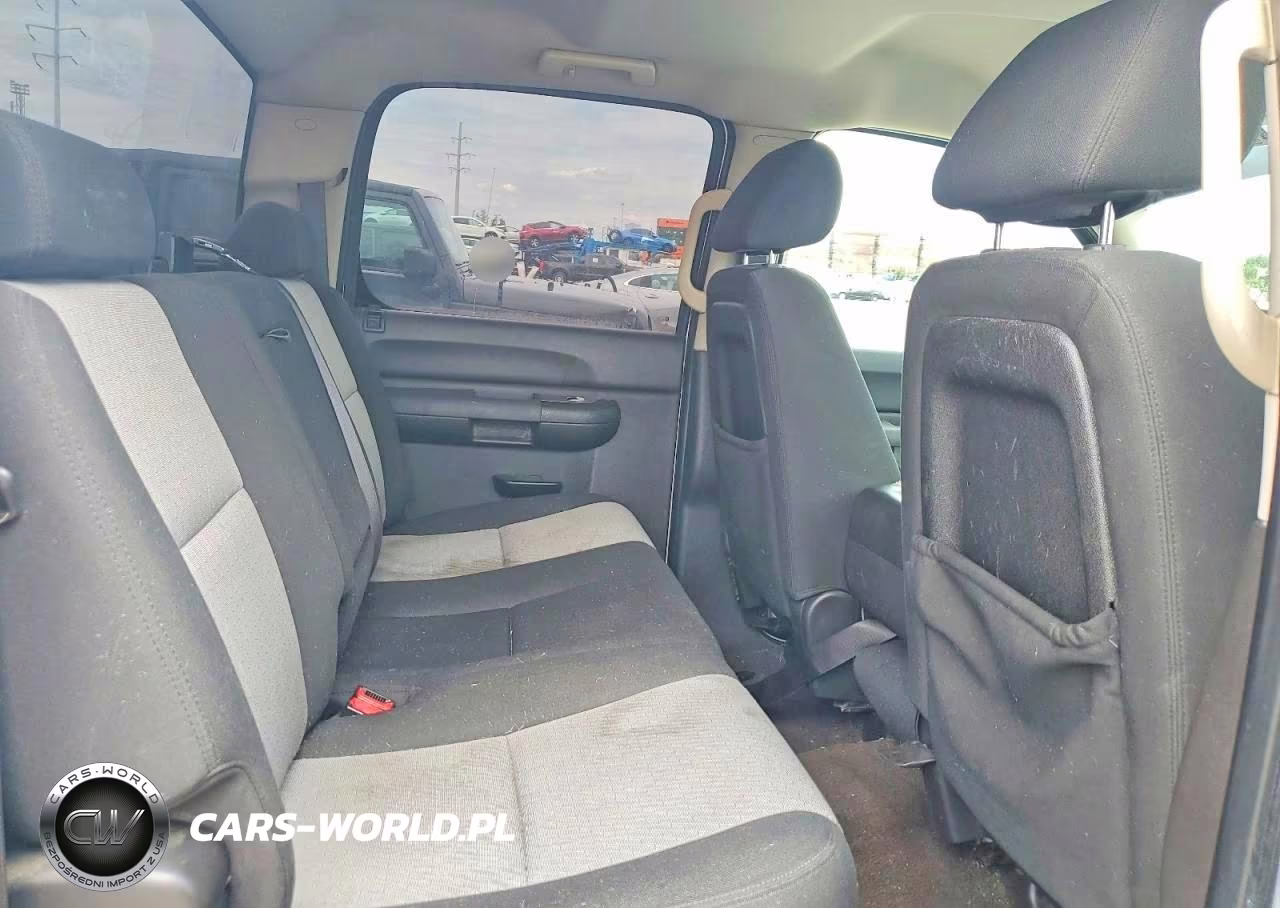 2008 Chevrolet Silverado C1500 VIN:3GCEC13CX8G301892 - 10