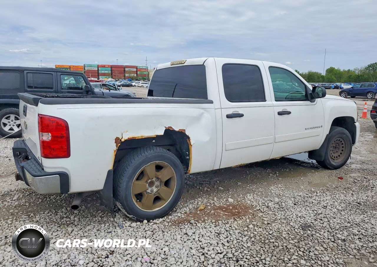 2008 Chevrolet Silverado C1500 VIN:3GCEC13CX8G301892 - 3