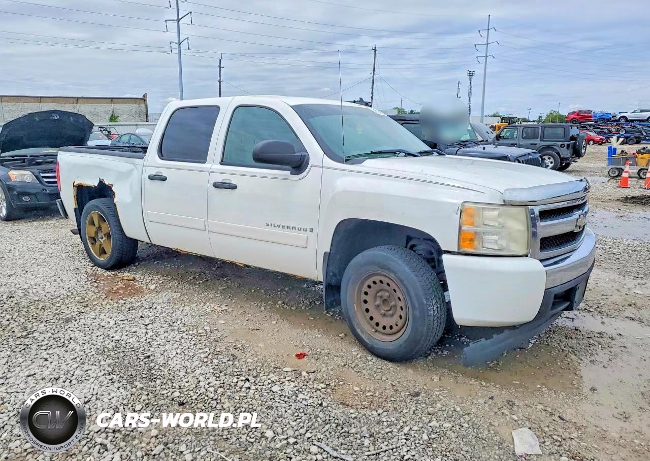 2008 Chevrolet Silverado C1500 VIN:3GCEC13CX8G301892 - 4
