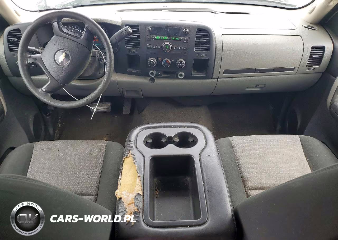 2008 Chevrolet Silverado C1500 VIN:3GCEC13CX8G301892 - 8
