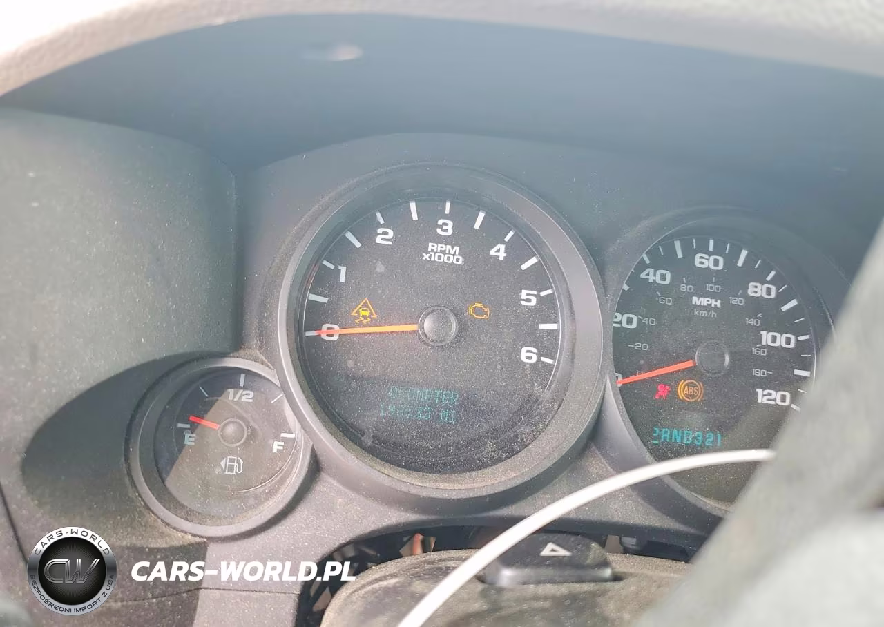 2008 Chevrolet Silverado C1500 VIN:3GCEC13CX8G301892 - 9