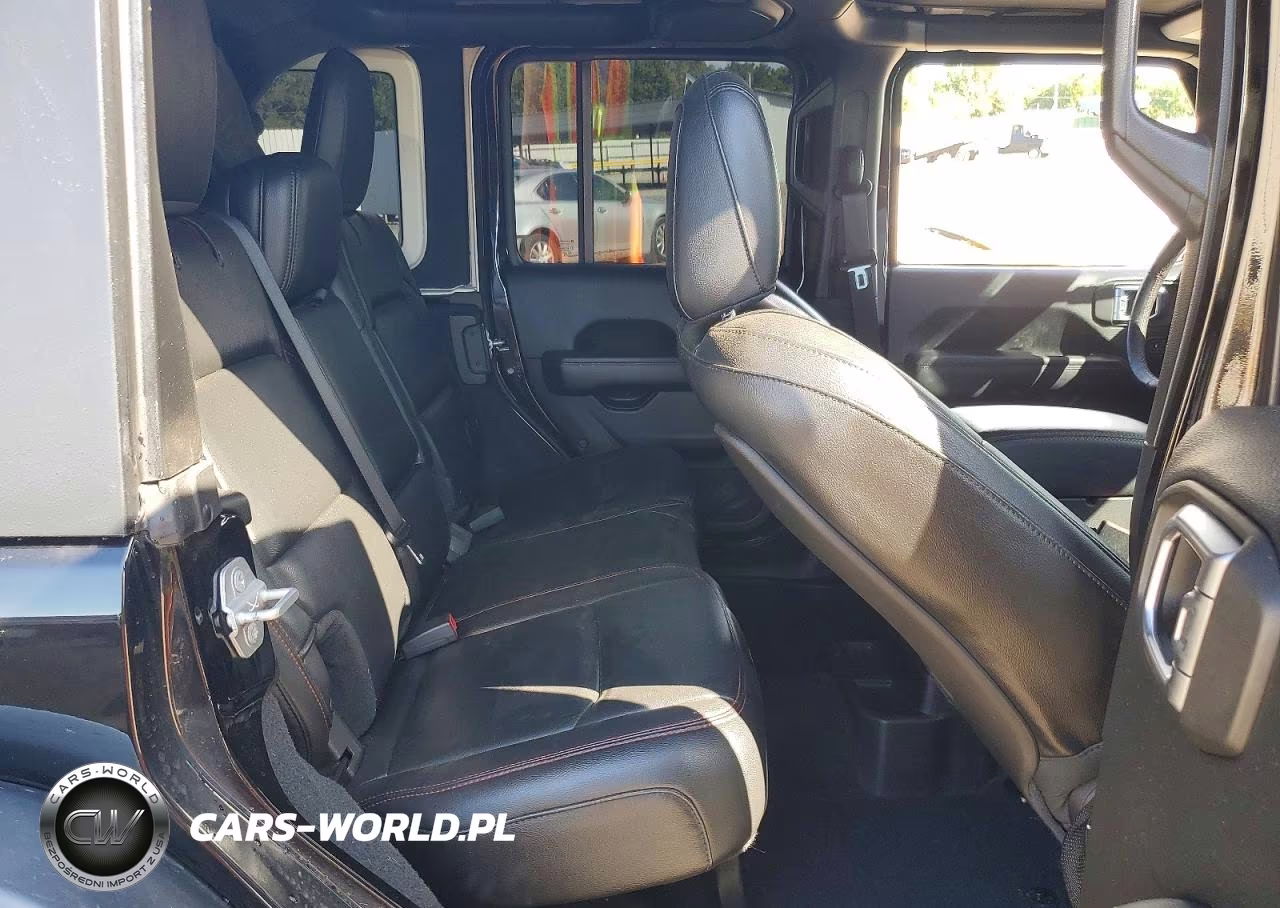 2018 Jeep Wrangler Unlimited Rubicon VIN:1C4HJXFGXJW275709 - 10