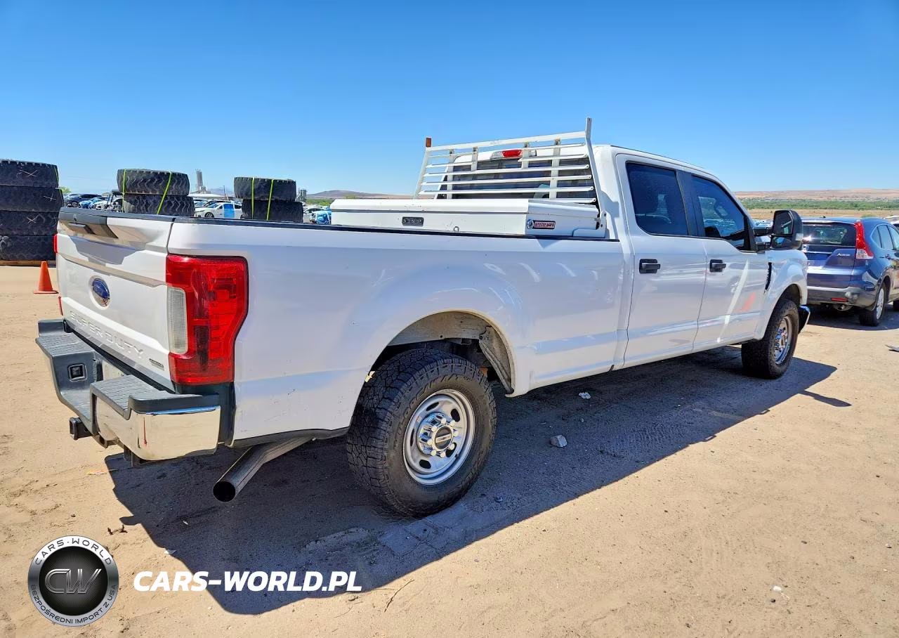 2018 Ford F250 Super Duty VIN:1FT7W2A63JEB68893 - 3