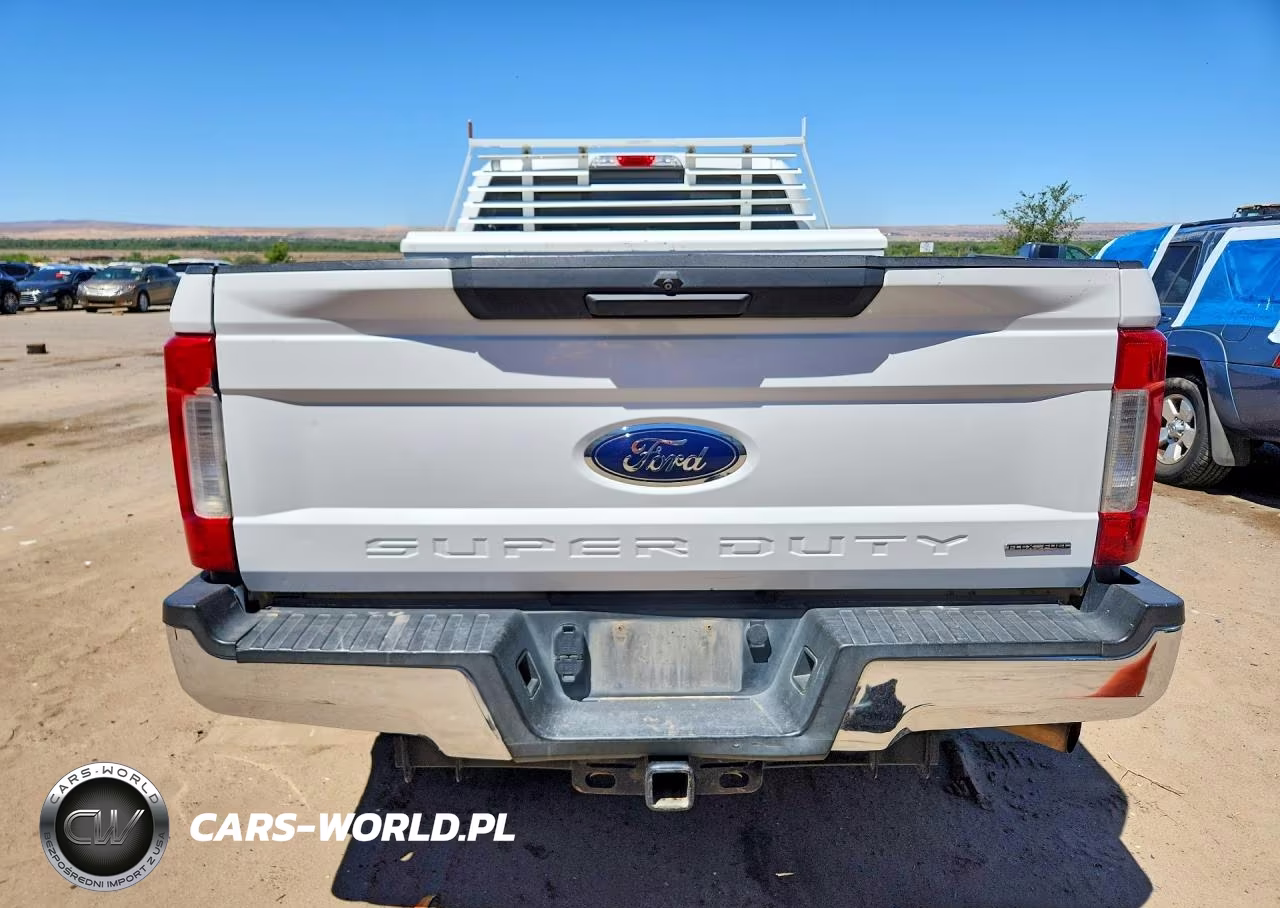 2018 Ford F250 Super Duty VIN:1FT7W2A63JEB68893 - 6