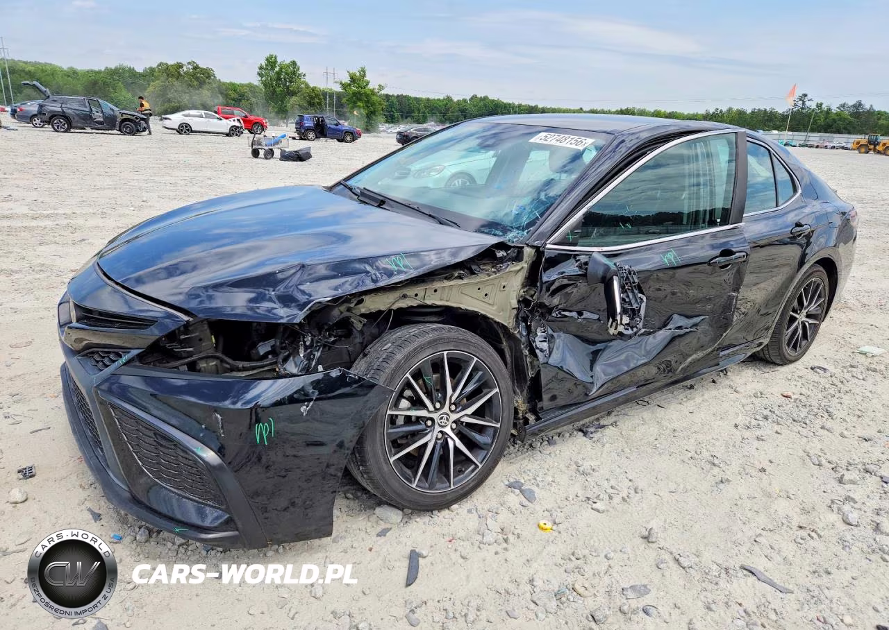 2022 Toyota Camry Se – zdjęcie 1 z 12