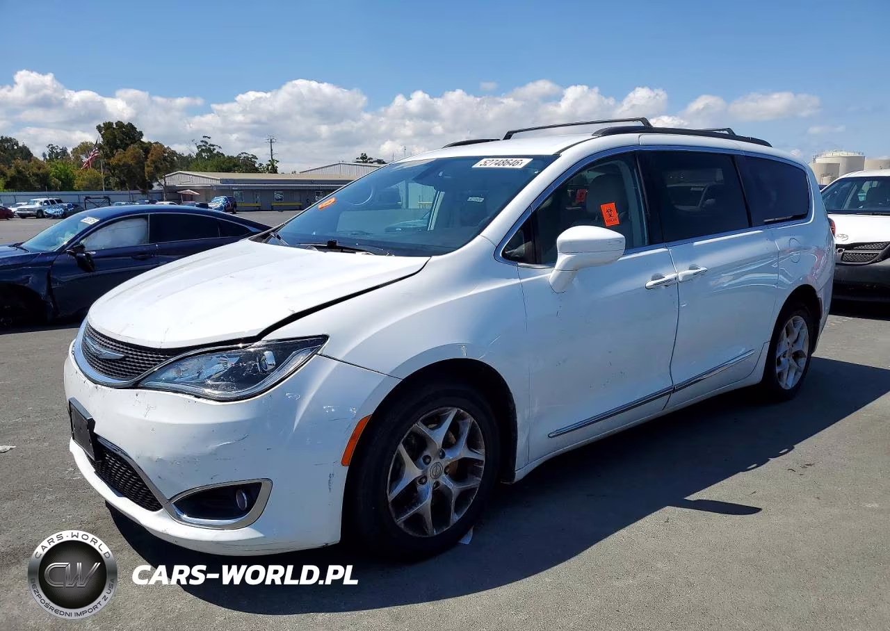 2017 Chrysler Pacifica Touring L