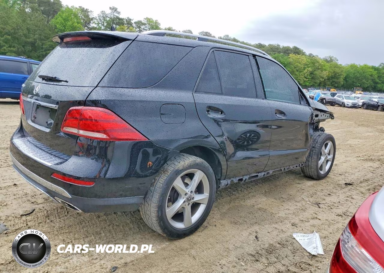 2017 Mercedes-Benz Gle 350 VIN:4JGDA5JB1HA816888 - 3