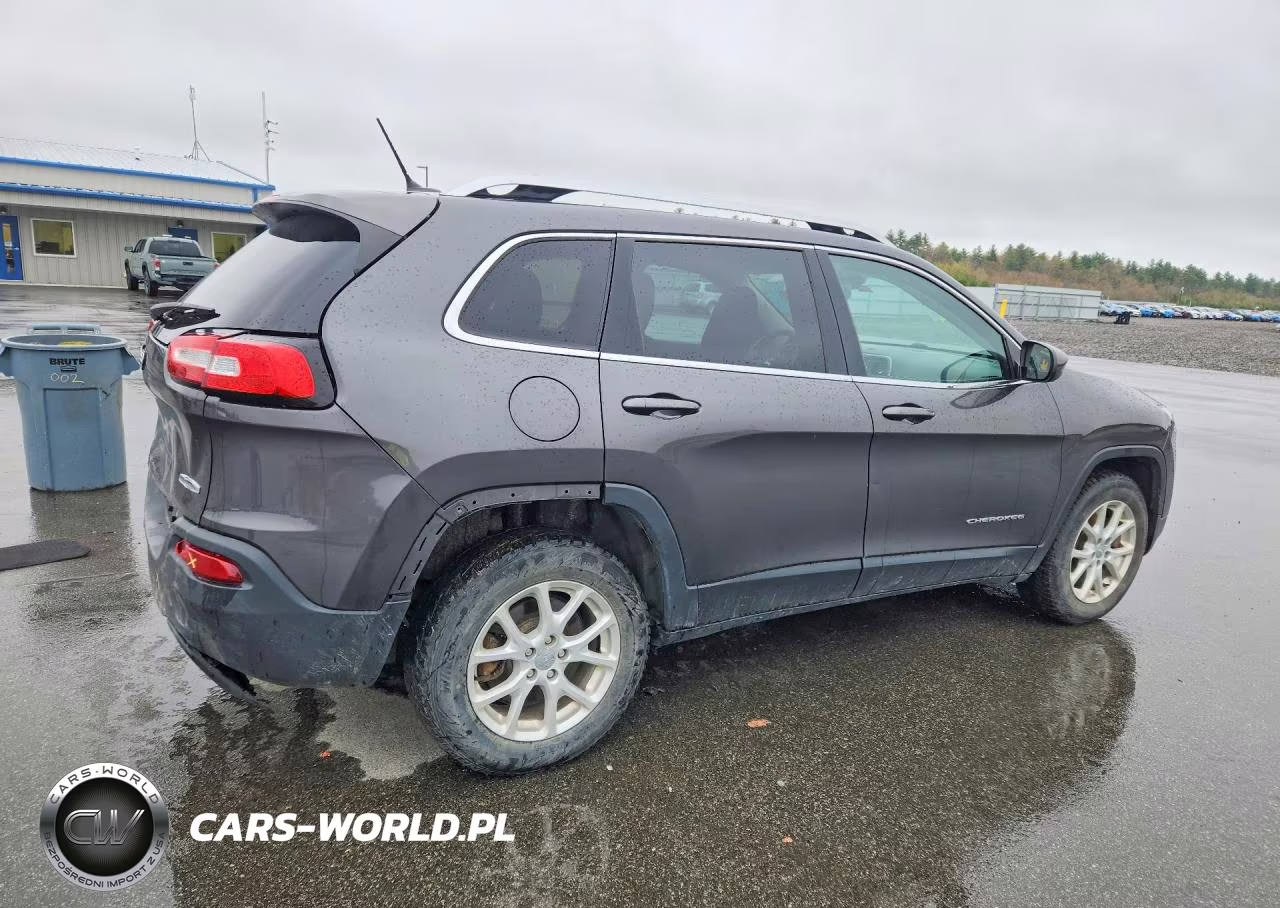 2014 Jeep Cherokee Latitude VIN:1C4PJMCB6EW220148 - 3