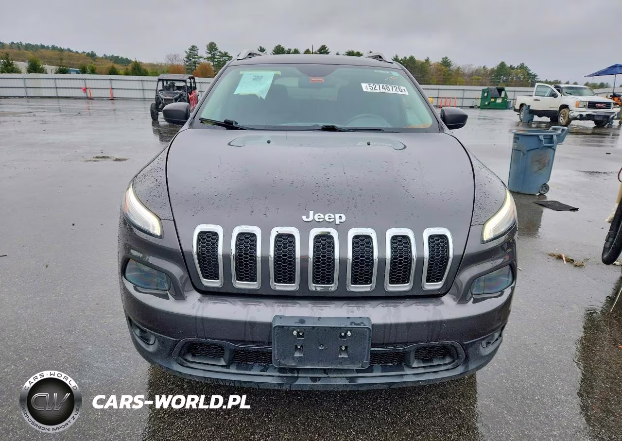 2014 Jeep Cherokee Latitude VIN:1C4PJMCB6EW220148 - 5