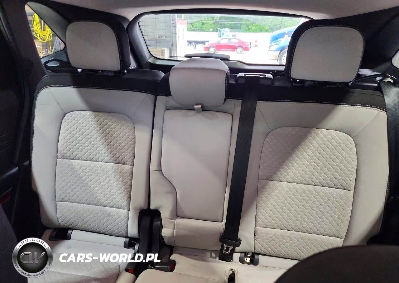 2023 Ford Escape Active VIN:1FMCU0GN2PUB35546 - 10