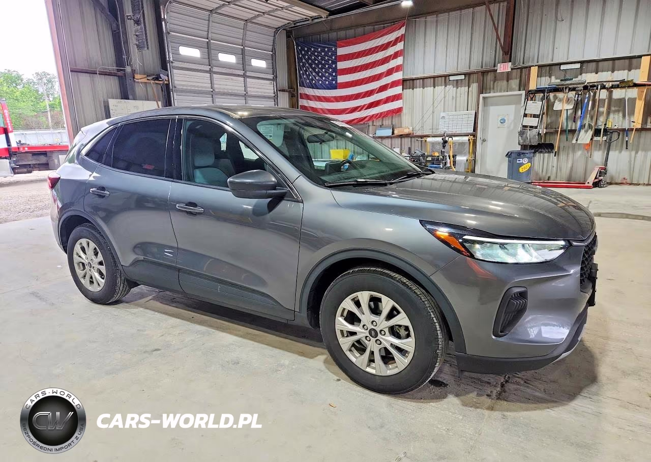 2023 Ford Escape Active VIN:1FMCU0GN2PUB35546 - 4