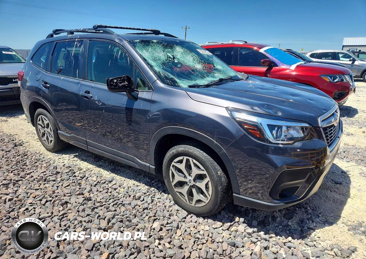 2020 Subaru Forester Premium VIN:JF2SKAGC3LH527482 - 4