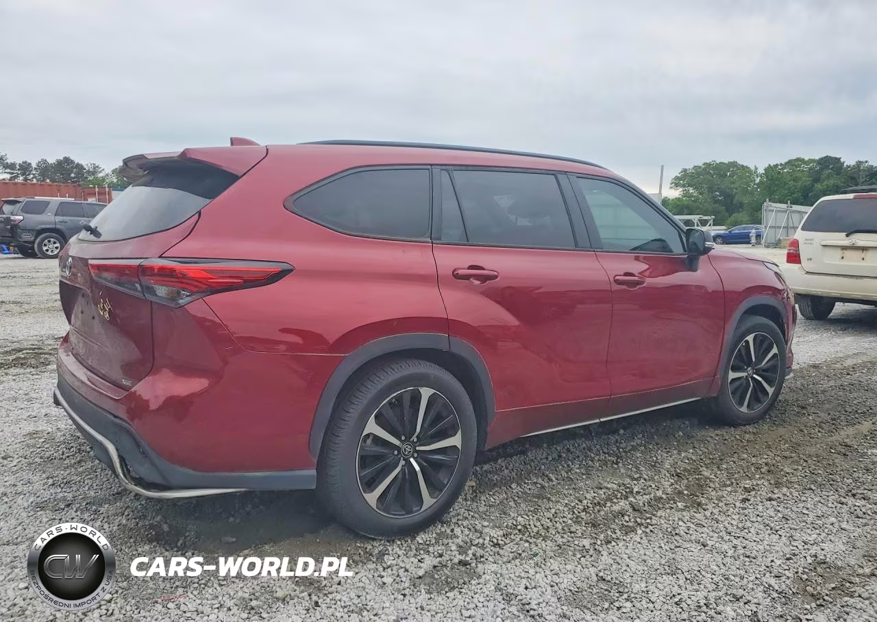 2022 Toyota Highlander Xse VIN:5TDLZRAH2NS131155 - 3