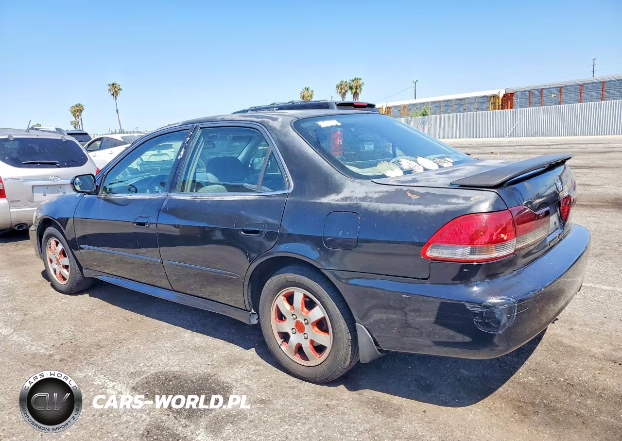2001 Honda Accord Ex VIN:1HGCG66821A104687 - 2
