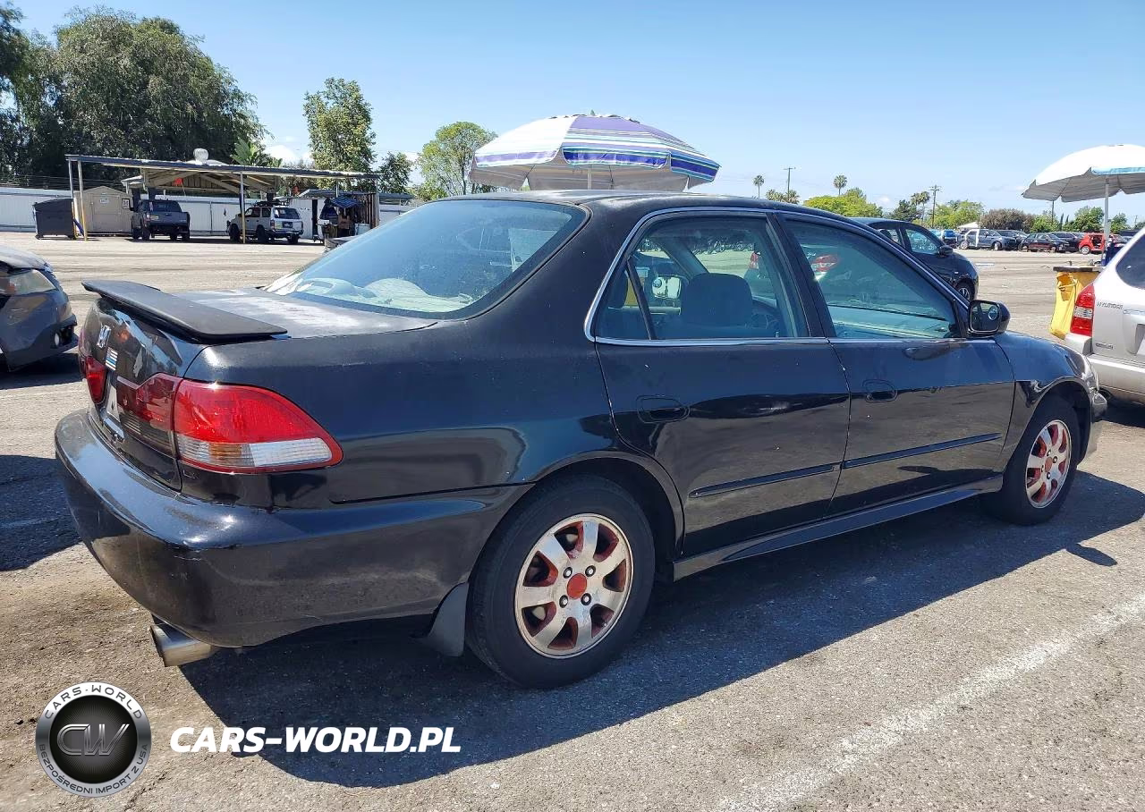 2001 Honda Accord Ex VIN:1HGCG66821A104687 - 3