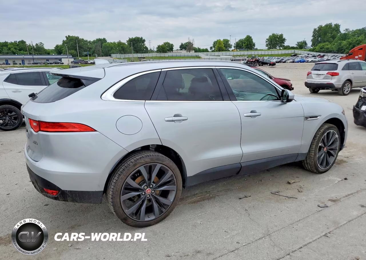 2018 Jaguar F-Pace Portfolio VIN:SADCN2GX0JA327561 - 3