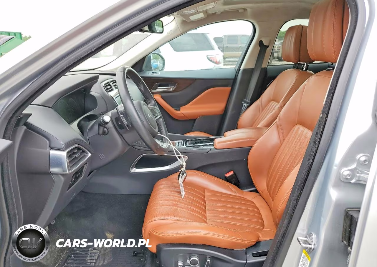 2018 Jaguar F-Pace Portfolio VIN:SADCN2GX0JA327561 - 7