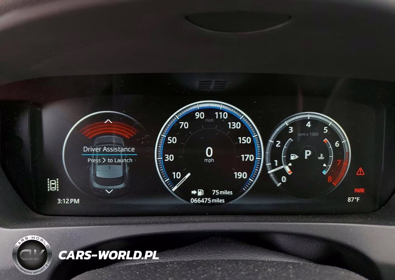 2018 Jaguar F-Pace Portfolio VIN:SADCN2GX0JA327561 - 9